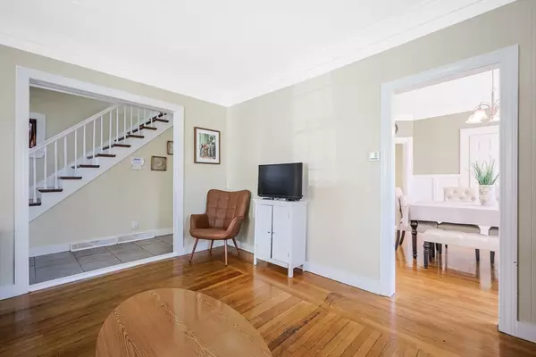 Worcester, MA 01606,15 Loring St