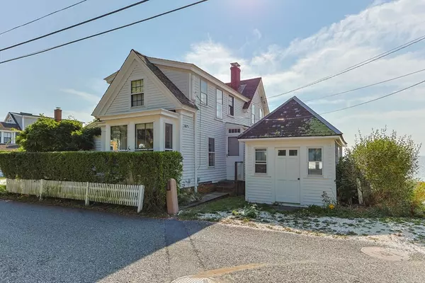 Provincetown, MA 02657,561 Commercial Street