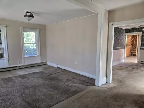 Mansfield, MA 02048,711 Ware Street
