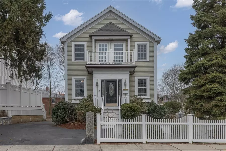 591 Adams St #591, Boston, MA 02122