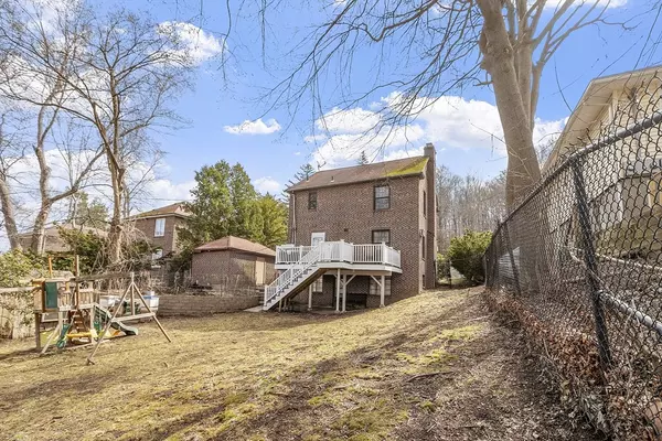 Worcester, MA 01609,33 Beechmont St