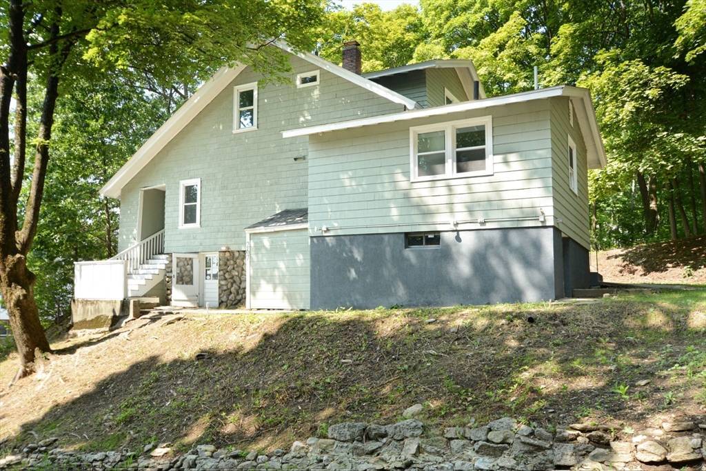 Worcester, MA 01604,267 Belmont St