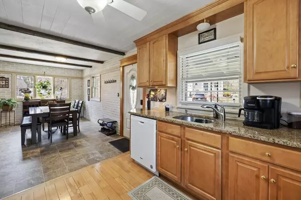 Westfield, MA 01085,134A Lapointe Rd