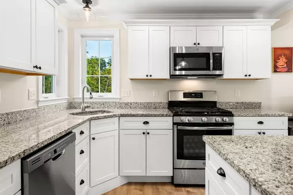 Salisbury, MA 01952,84 Ferry Road