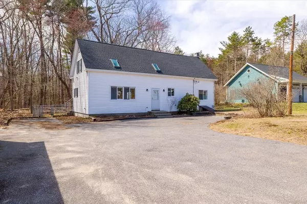 21 Holt St, West Boylston, MA 01583