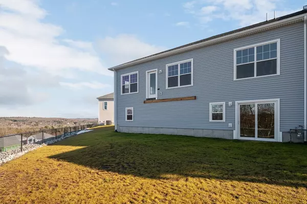 Northbridge, MA 01588,61 Crestwood Circle #38