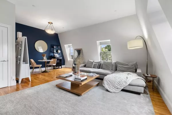 Boston, MA 02127,352 W 3rd #23