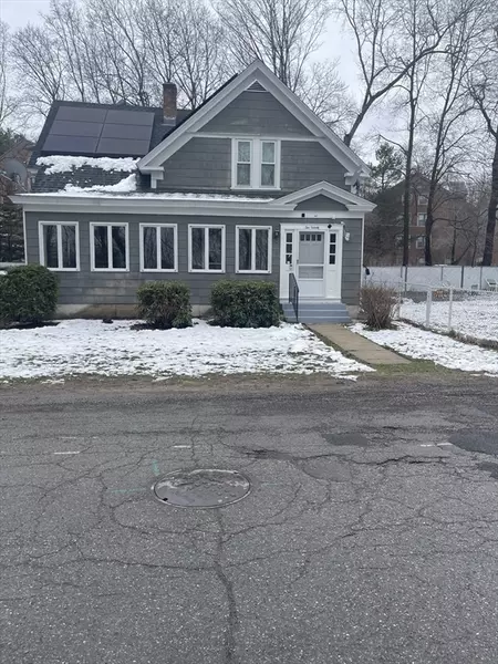 270 Lincoln St, Fitchburg, MA 01420