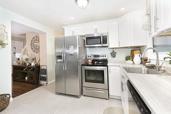 Webster, MA 01570,27 3rd St