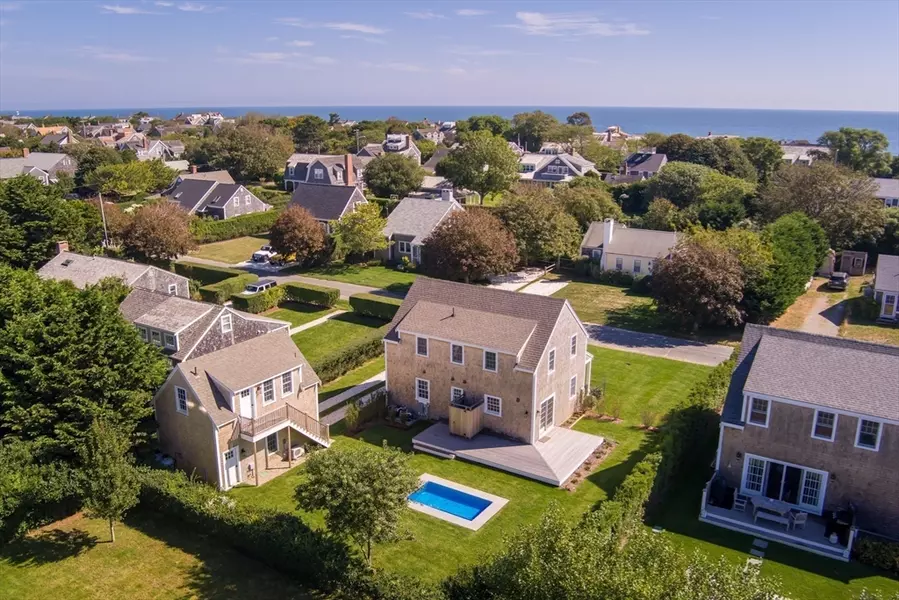 8 Sconset Ave, Nantucket, MA 02554