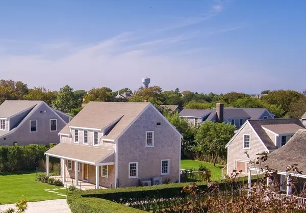 Nantucket, MA 02554,8 Sconset Ave