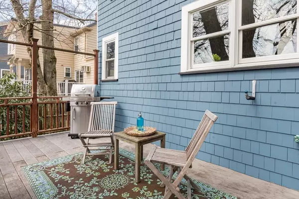 Arlington, MA 02476,33 Ottawa Rd