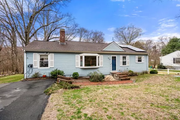 Holliston, MA 01746,236 High St