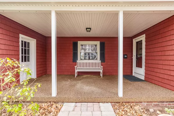 Longmeadow, MA 01106,236 Burbank Rd