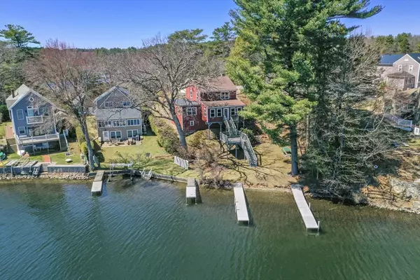 Webster, MA 01570,19 Loveland Road