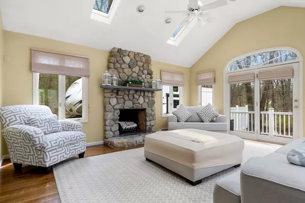 Easton, MA 02375,9 Erin Pl