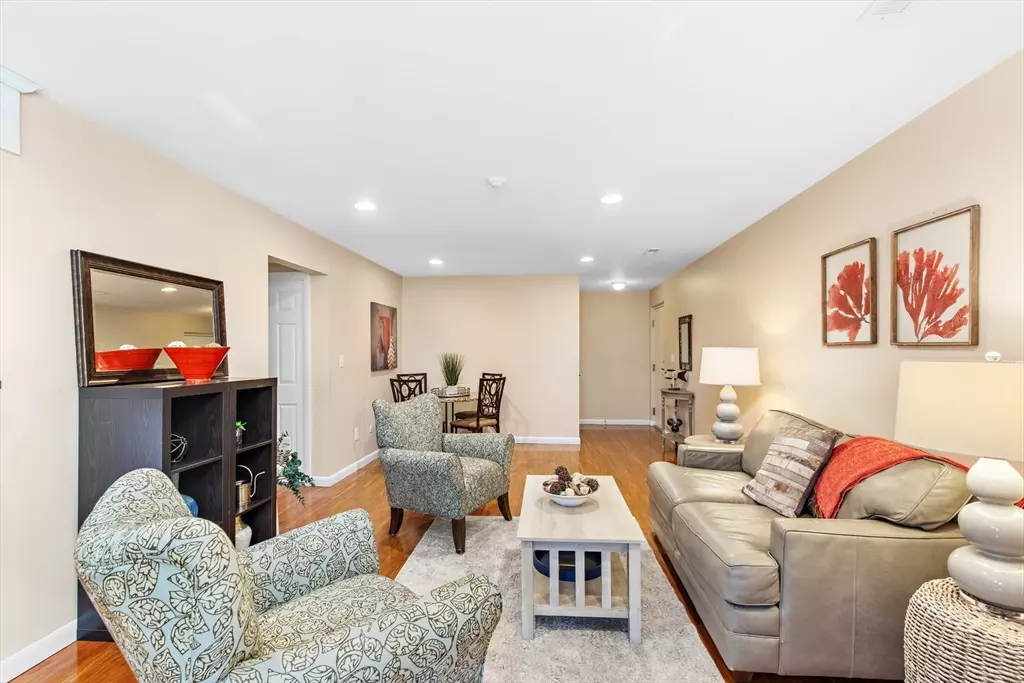 Stoughton, MA 02072,61 Brian Dr #B