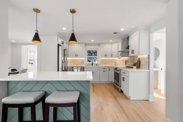 Medford, MA 02155,61 Clifton St