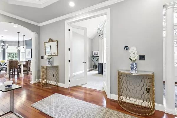 East Longmeadow, MA 01028,19 Peachtree Road