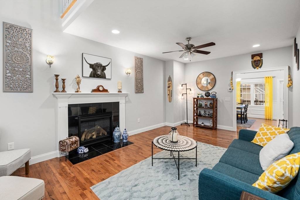 90 Fisher Rd #30, Holden, MA 01520