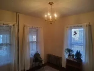 Springfield, MA 01109,20 Greene Pl