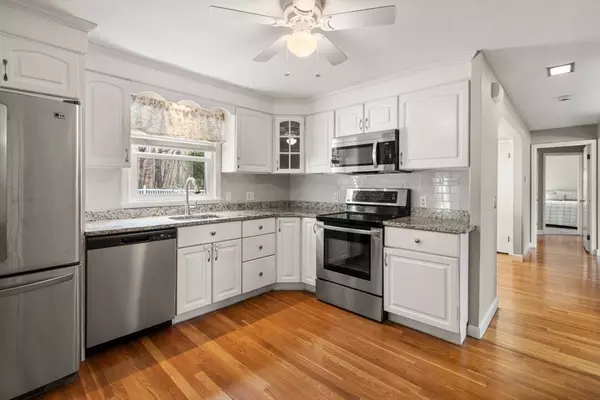 Holden, MA 01520,158 Holden St