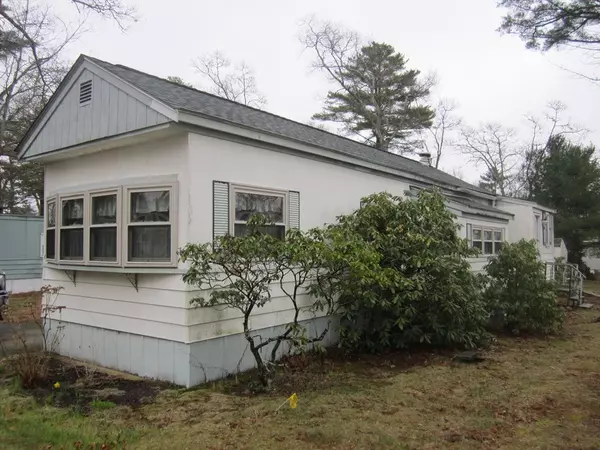 Wareham, MA 02576,61 Timber Ln