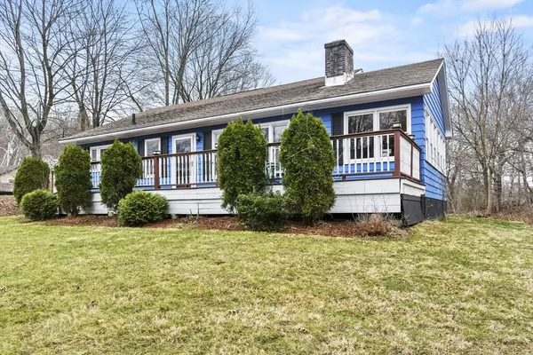 North Adams, MA 01247,10 Davenport St