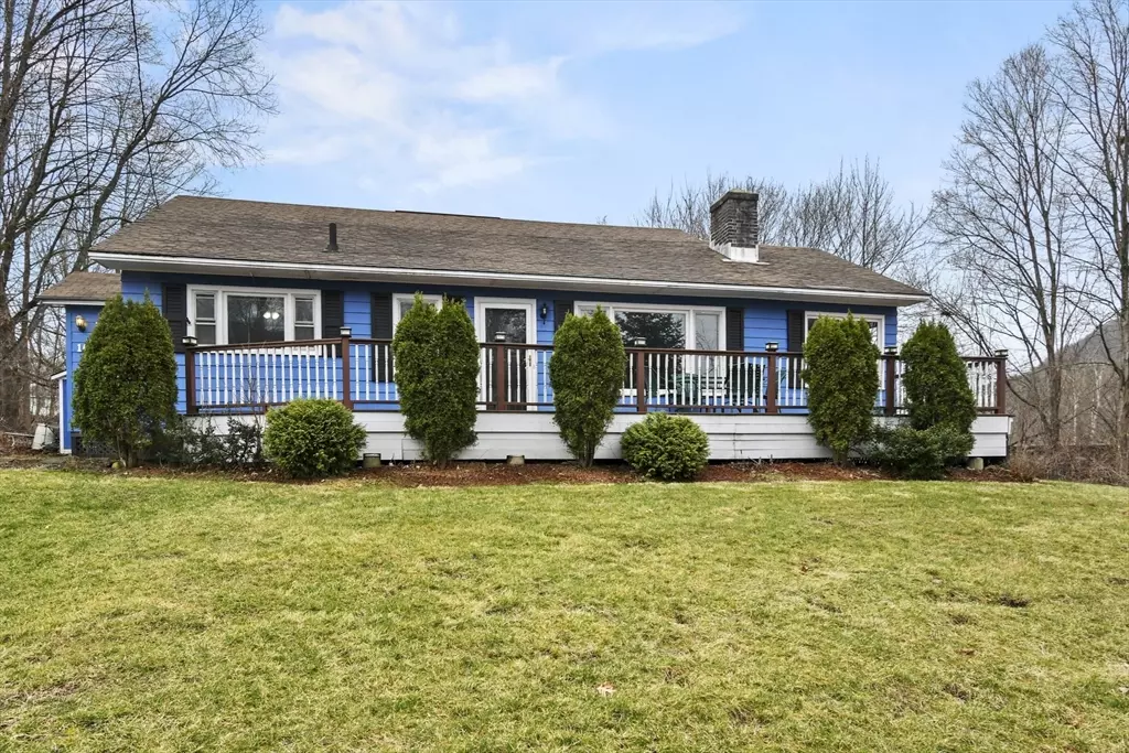 North Adams, MA 01247,10 Davenport St