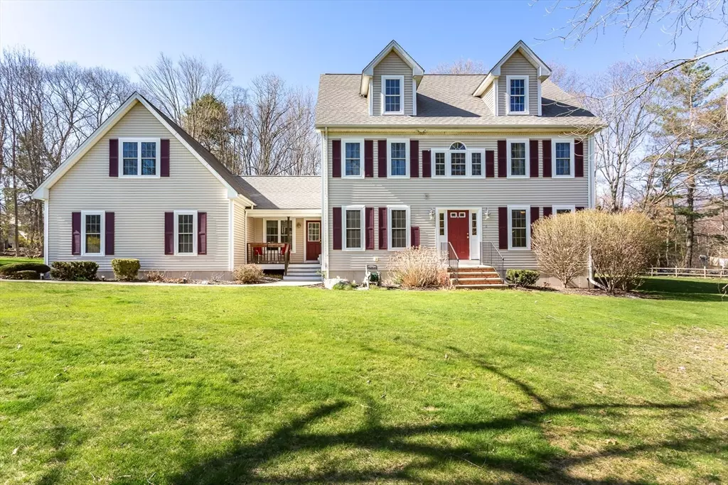 Attleboro, MA 02703,6 Peckham St