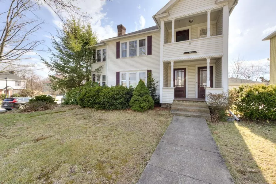 3 Longfellow Road, Worcester, MA 01602