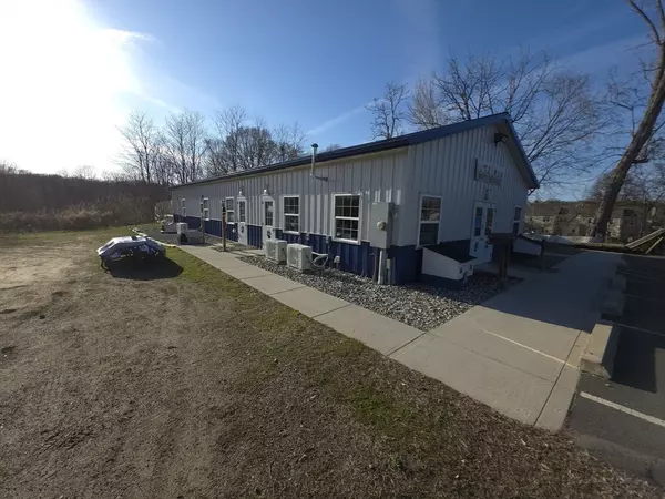 Chicopee, MA 01020,102 Grove St