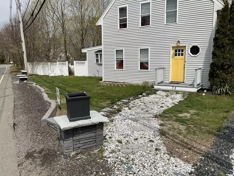 73 Wareham St, Middleboro, MA 02346