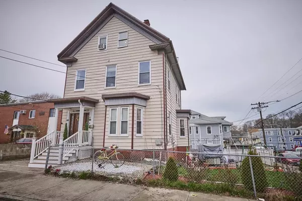 41 Collins St, Lynn, MA 01902