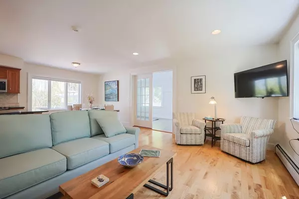 Rockport, MA 01966,9 Landmark Ln