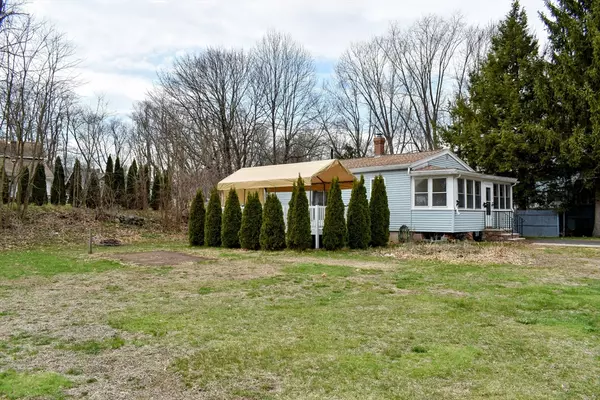 Dracut, MA 01826,116 Pinckney St
