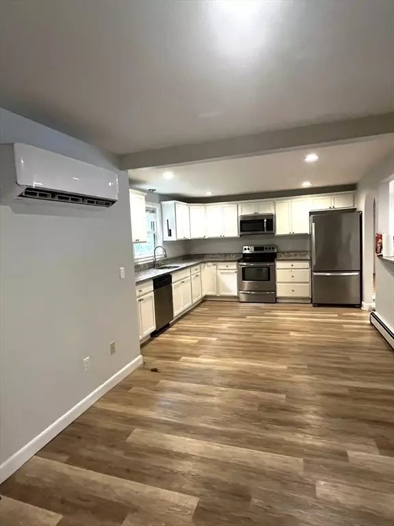 Leominster, MA 01453,39 Pleasant Terrace