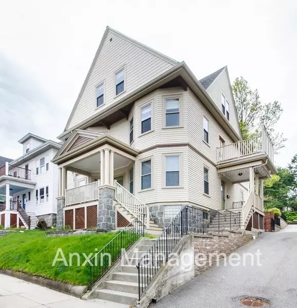 33 Mapleton St #2, Boston, MA 02135
