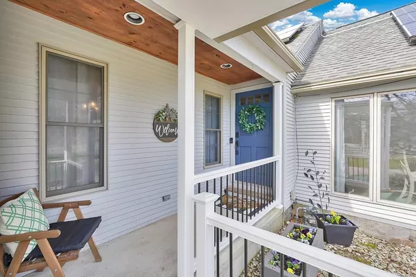 East Longmeadow, MA 01028,569 Somers Rd