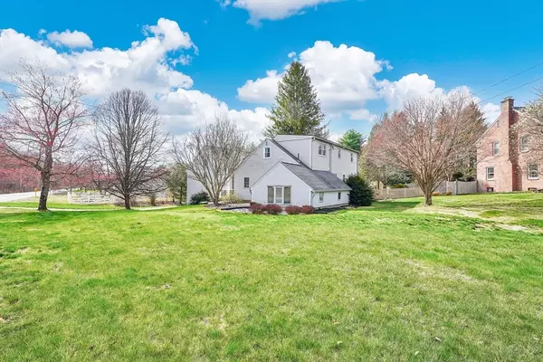 East Longmeadow, MA 01028,569 Somers Rd