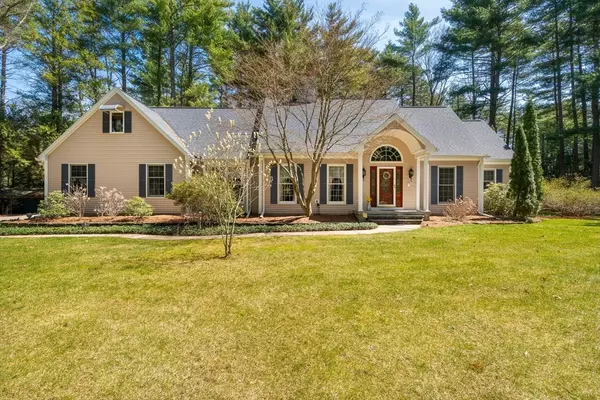 6 Pine Meadow Drive, Southampton, MA 01073