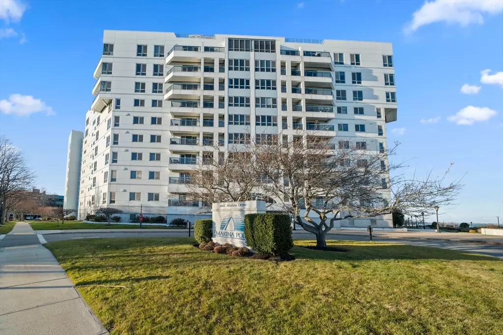 Quincy, MA 02171,2001 Marina Drive #214W