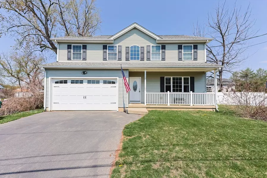 62 Polaski, Chicopee, MA 01013