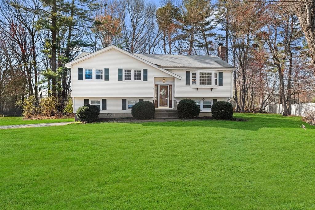 6 Eastview Ave, Billerica, MA 01821