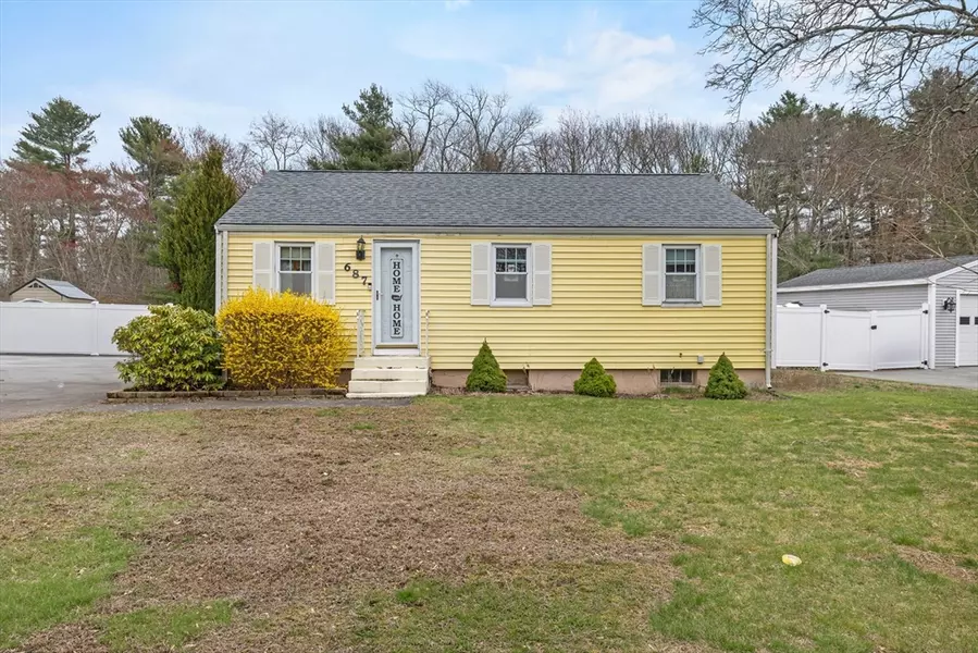 687 Hingham St, Rockland, MA 02370