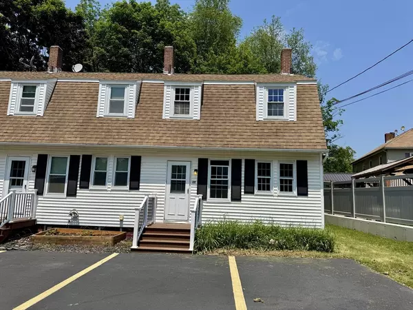Barre, MA 01005,27 Trafalgar Square #27