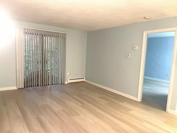 Framingham, MA 01701,915 Edgell Rd #83