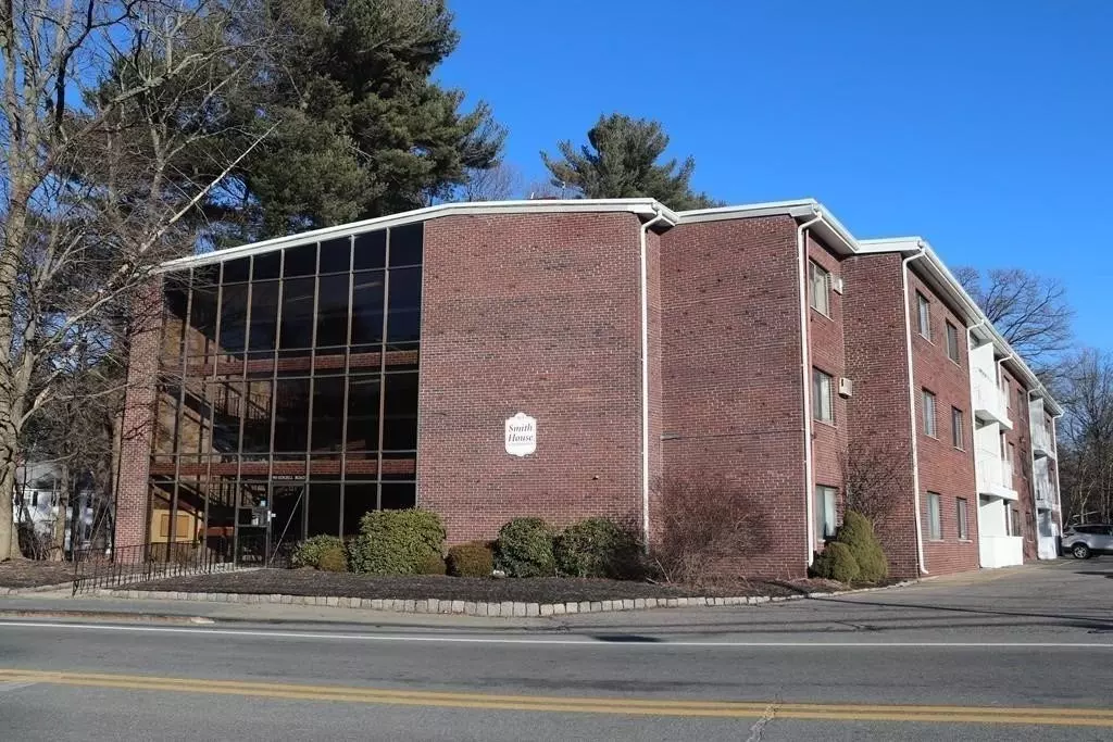 Framingham, MA 01701,915 Edgell Rd #83