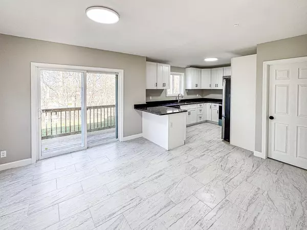 Southbridge, MA 01550,20 Marjorie Ln