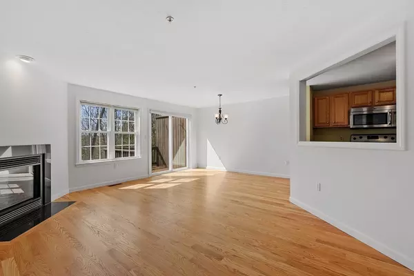 Fitchburg, MA 01420,98 Caspian Way #98